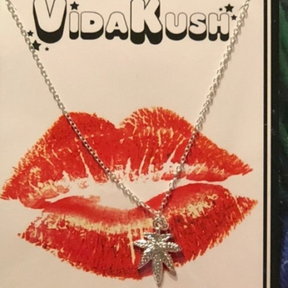 Sterling Silver - Weed Leaf - Mary Jane Necklace